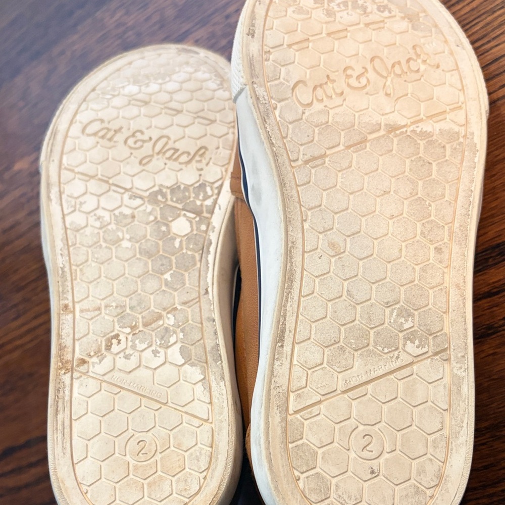 Cat & Jack Brown Slip-On Kids Dress Shoes - Picture 4 of 4